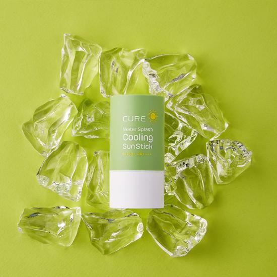 Kim Jeong Moon Aloe CURE+ Water Splash Cooling Sun Stick 23g SPF50+ PA++++ / 김정문알로에 라 센스 로에 큐어 워터 스플래쉬 쿨링 선스틱 23g SPF50+ PA++++ - Image 2