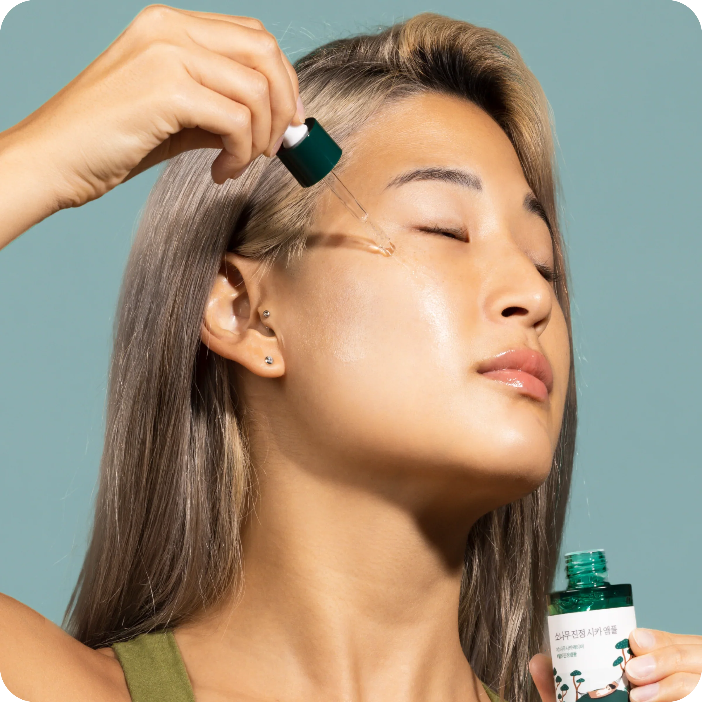 Round Lab Pine Calming Cica Ampoule 30ml 라운드랩 소나무 진정 시카 앰플 30ml - Image 3